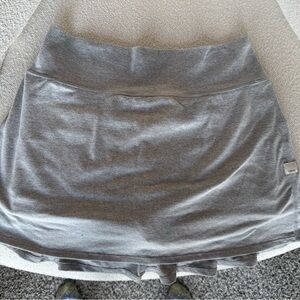 Vuori Mini Skirt in Gray with Sleek Design
